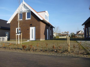 Nice holiday home in Simonshaven near the water